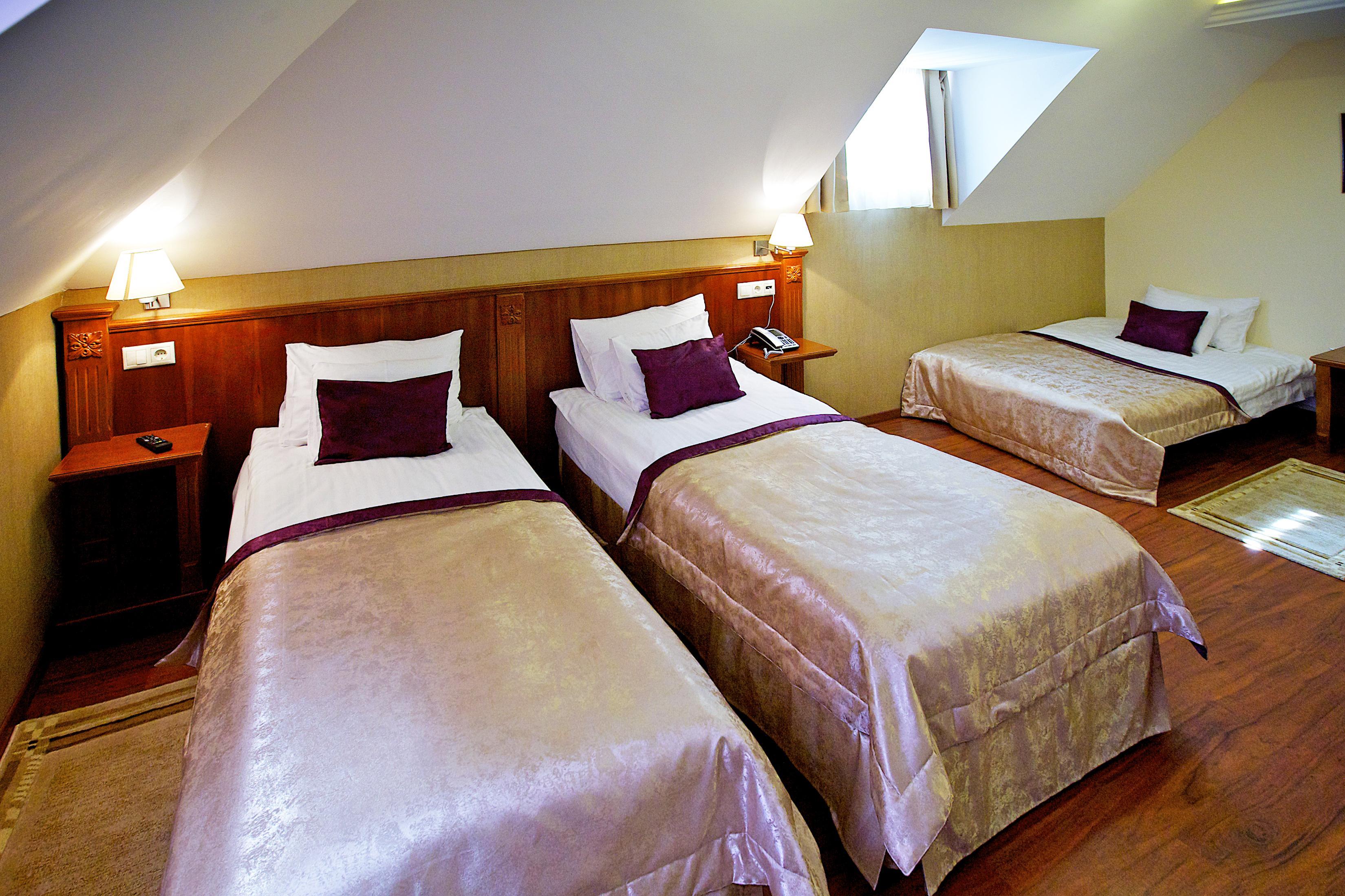 Gold Hotel Budapest Ngoại thất bức ảnh