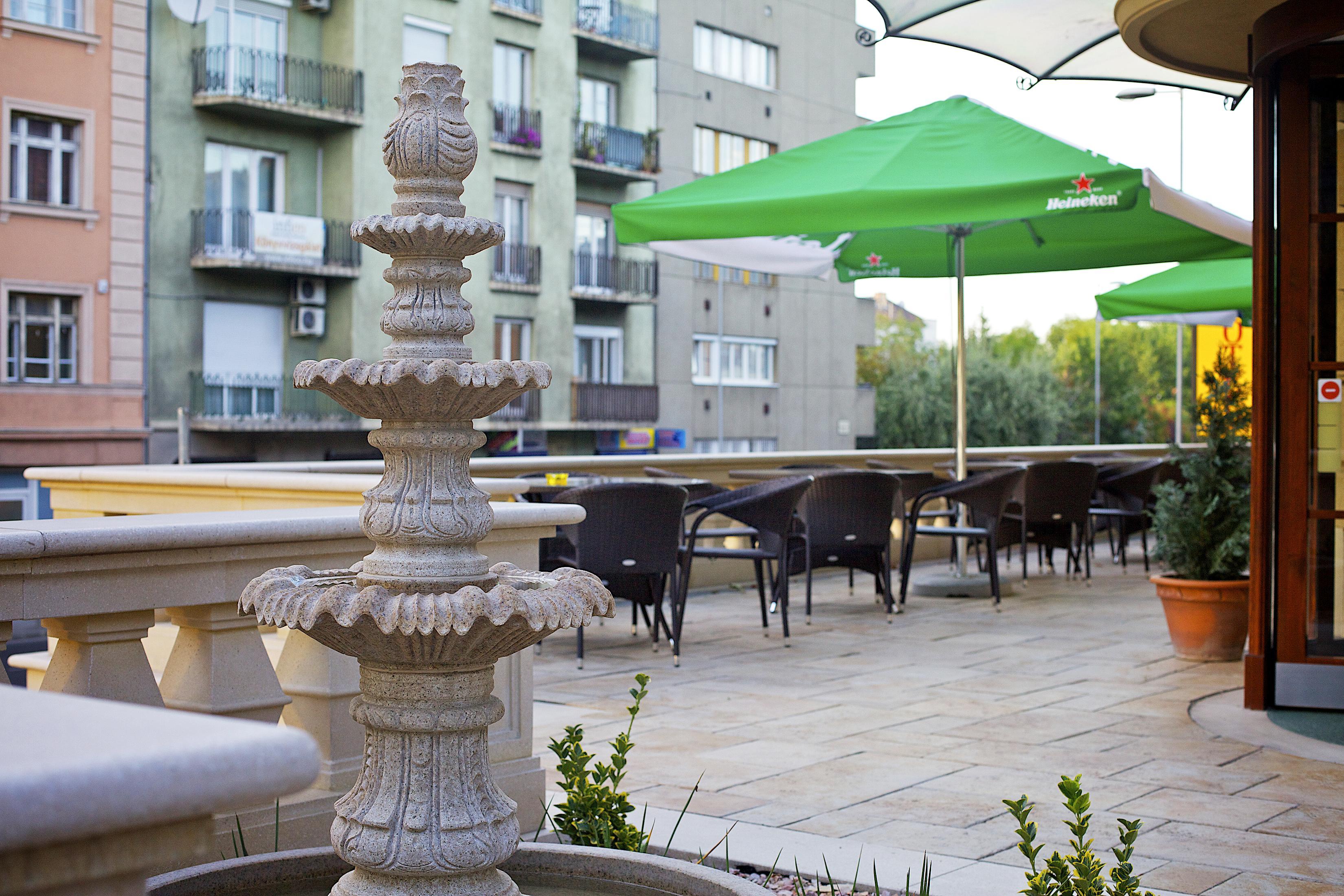 Gold Hotel Budapest Ngoại thất bức ảnh