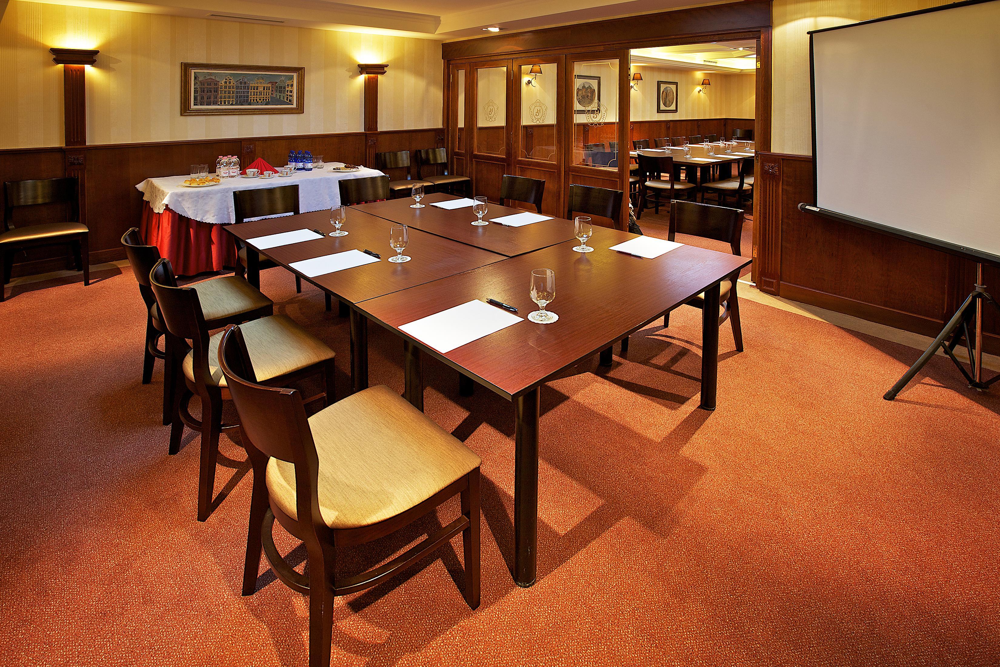 Gold Hotel Budapest Ngoại thất bức ảnh