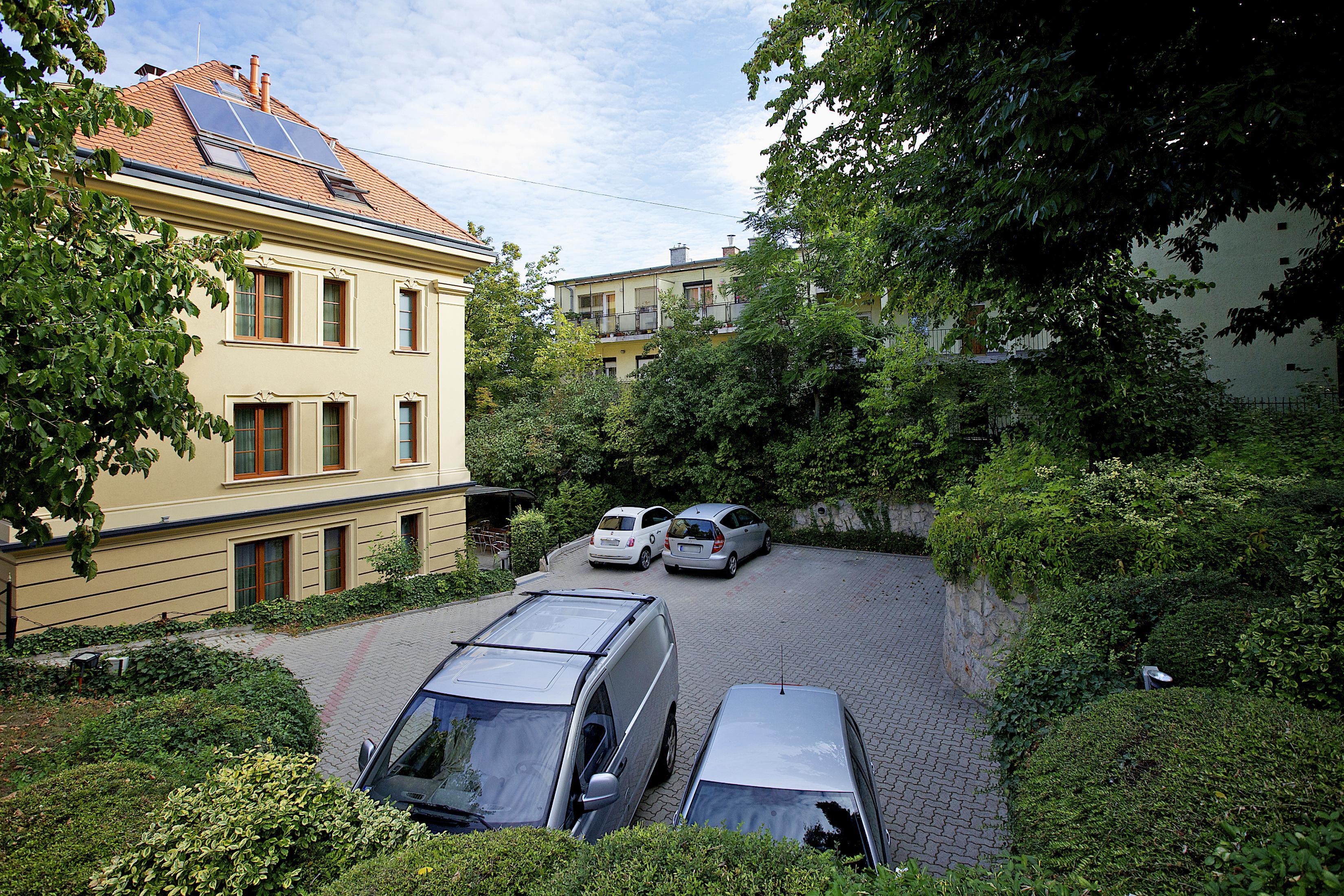 Gold Hotel Budapest Ngoại thất bức ảnh