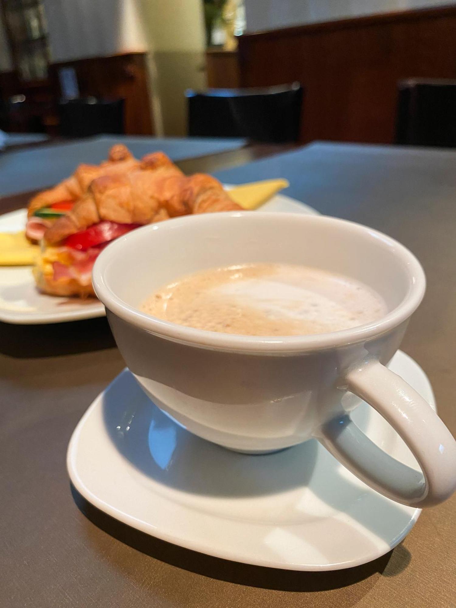 Gold Hotel Budapest Ngoại thất bức ảnh